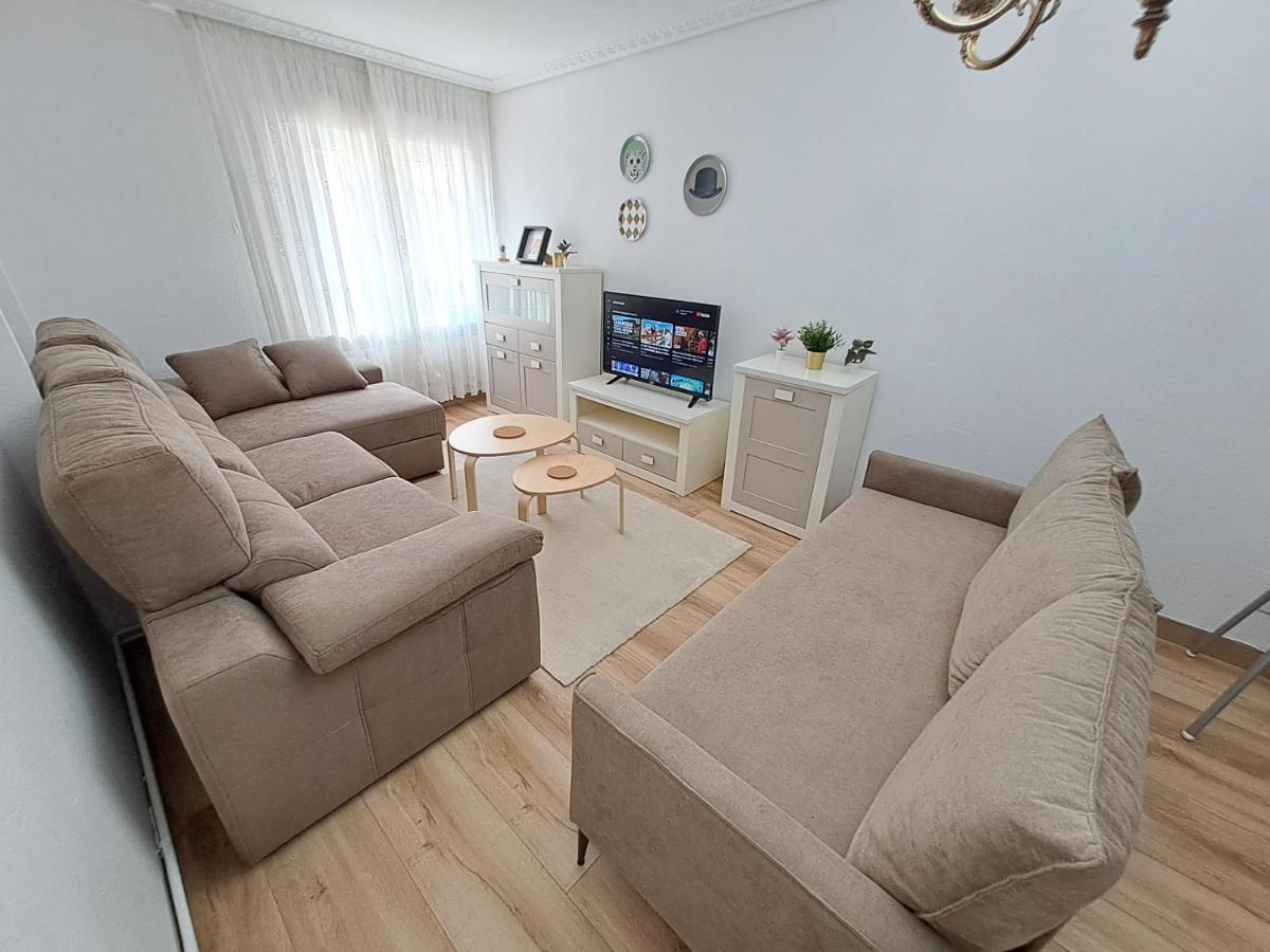 Apartamento De 120M2 Al Lado De Cabarceno サロン エクステリア 写真